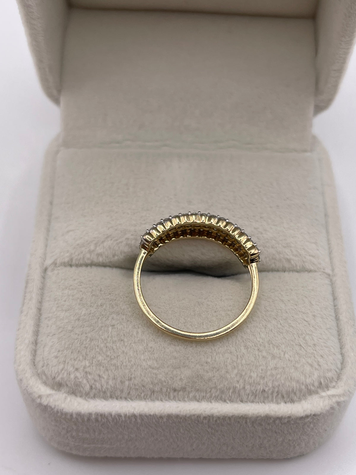 9ct gold diamond cluster ring