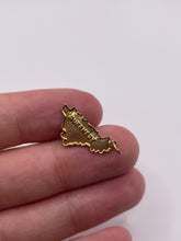 Load image into Gallery viewer, 9ct gold Guernsey charm
