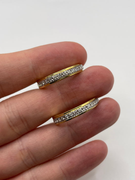 18ct gold diamond earrings