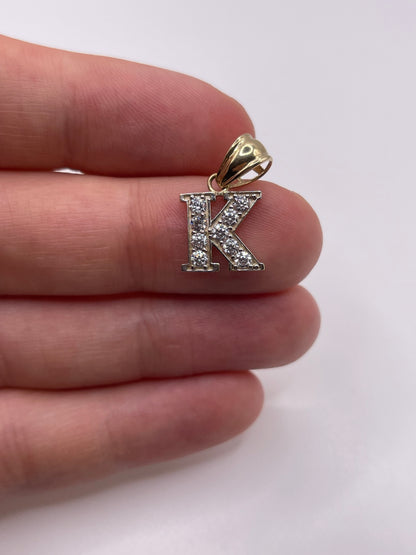 9ct gold cz initial K pendant