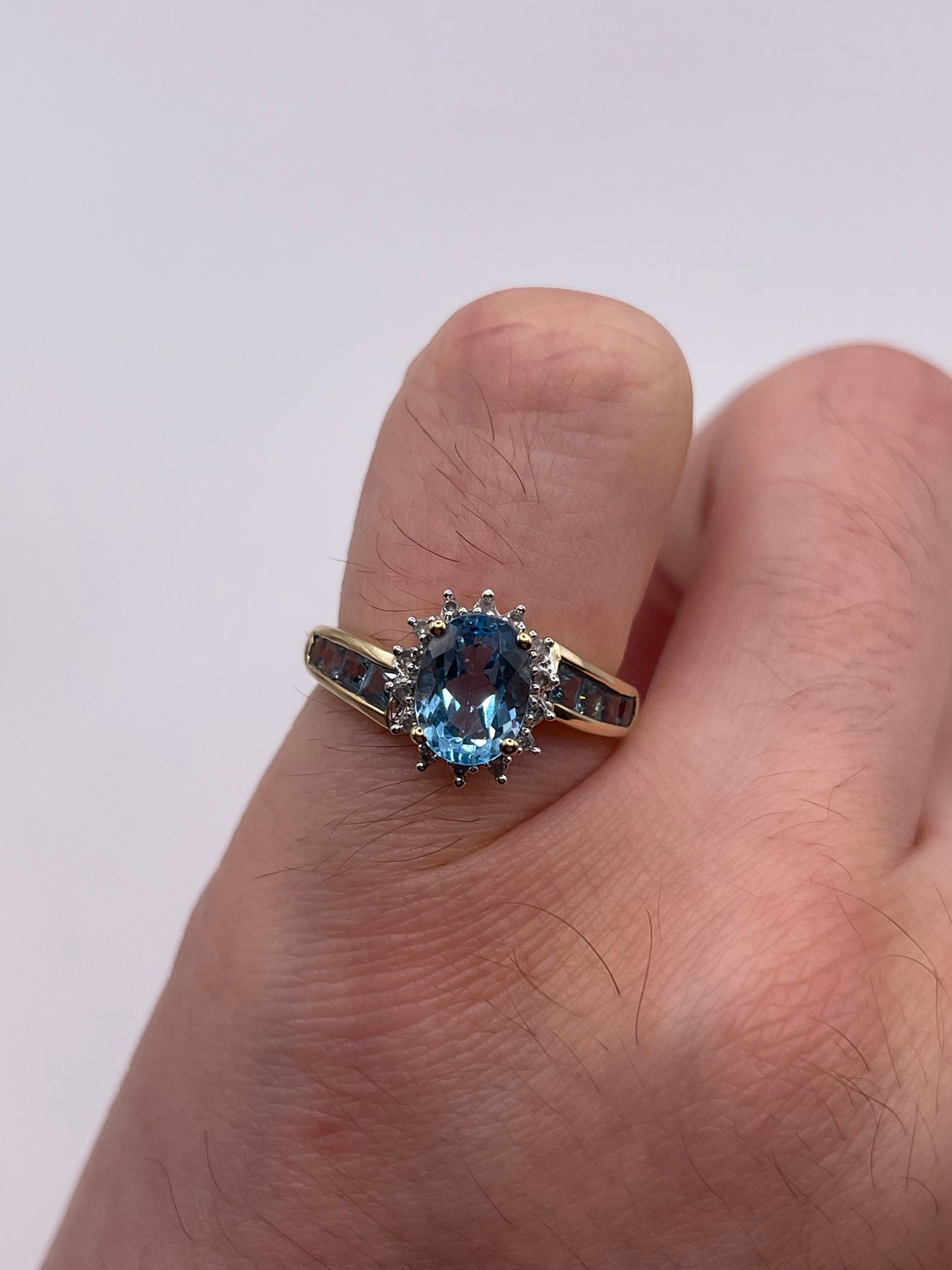 9ct gold blue topaz and diamond ring
