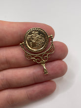 Load image into Gallery viewer, 9ct gold St George medallion spinning fob
