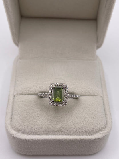 9ct white gold quartz and diamond ring