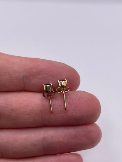 9ct gold ruby earrings