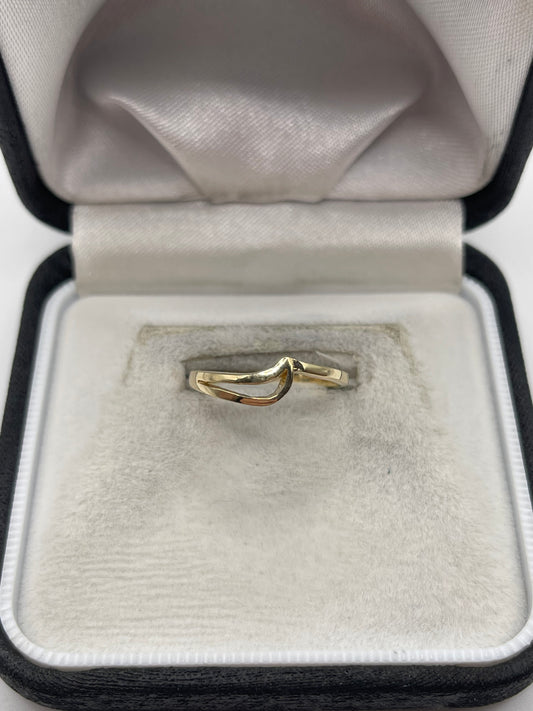 9ct gold ring