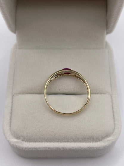 9ct gold cabochon ruby ring