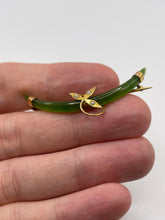 Load image into Gallery viewer, Antique 9ct gold jade and pearl brooch
