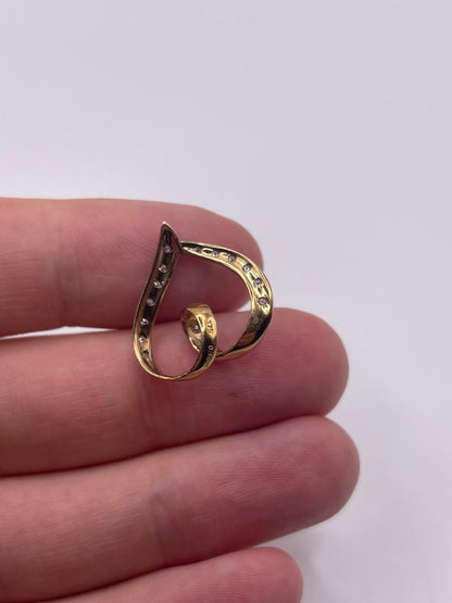 9ct gold diamond heart ring