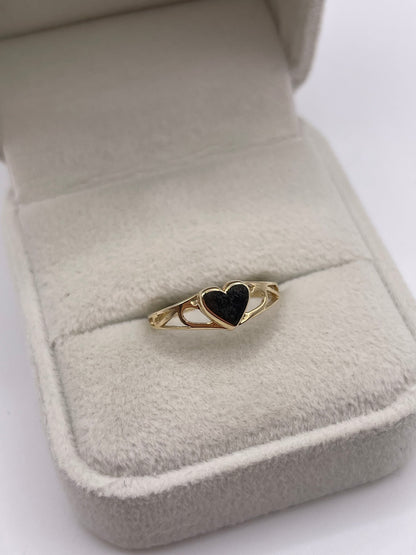 9ct gold heart ring