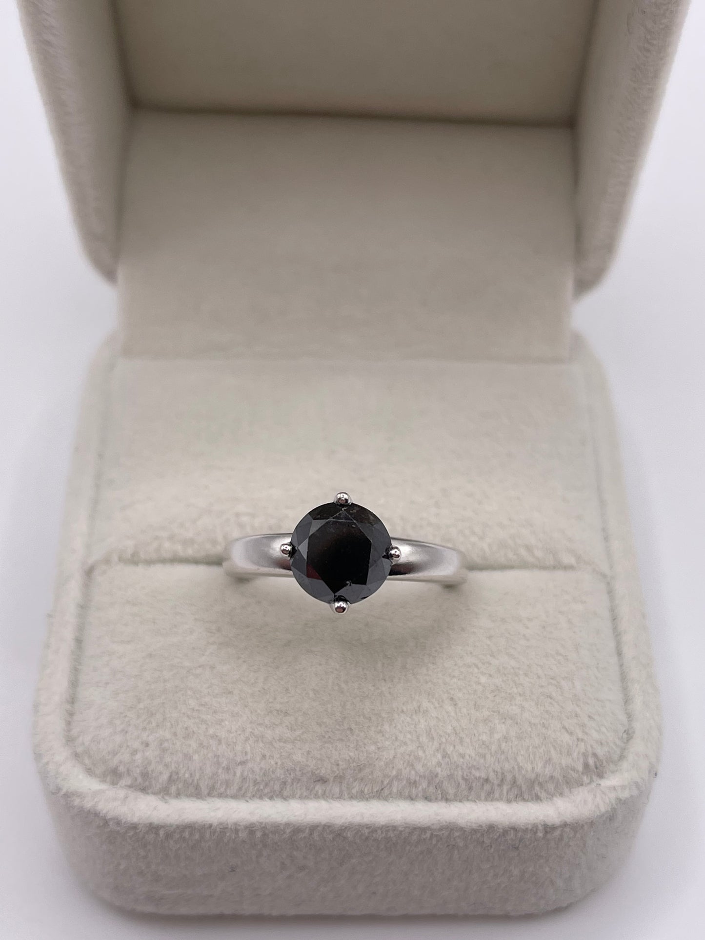 9ct white gold black diamond ring