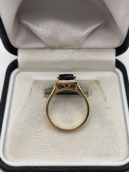 9ct gold quartz and diamond ring