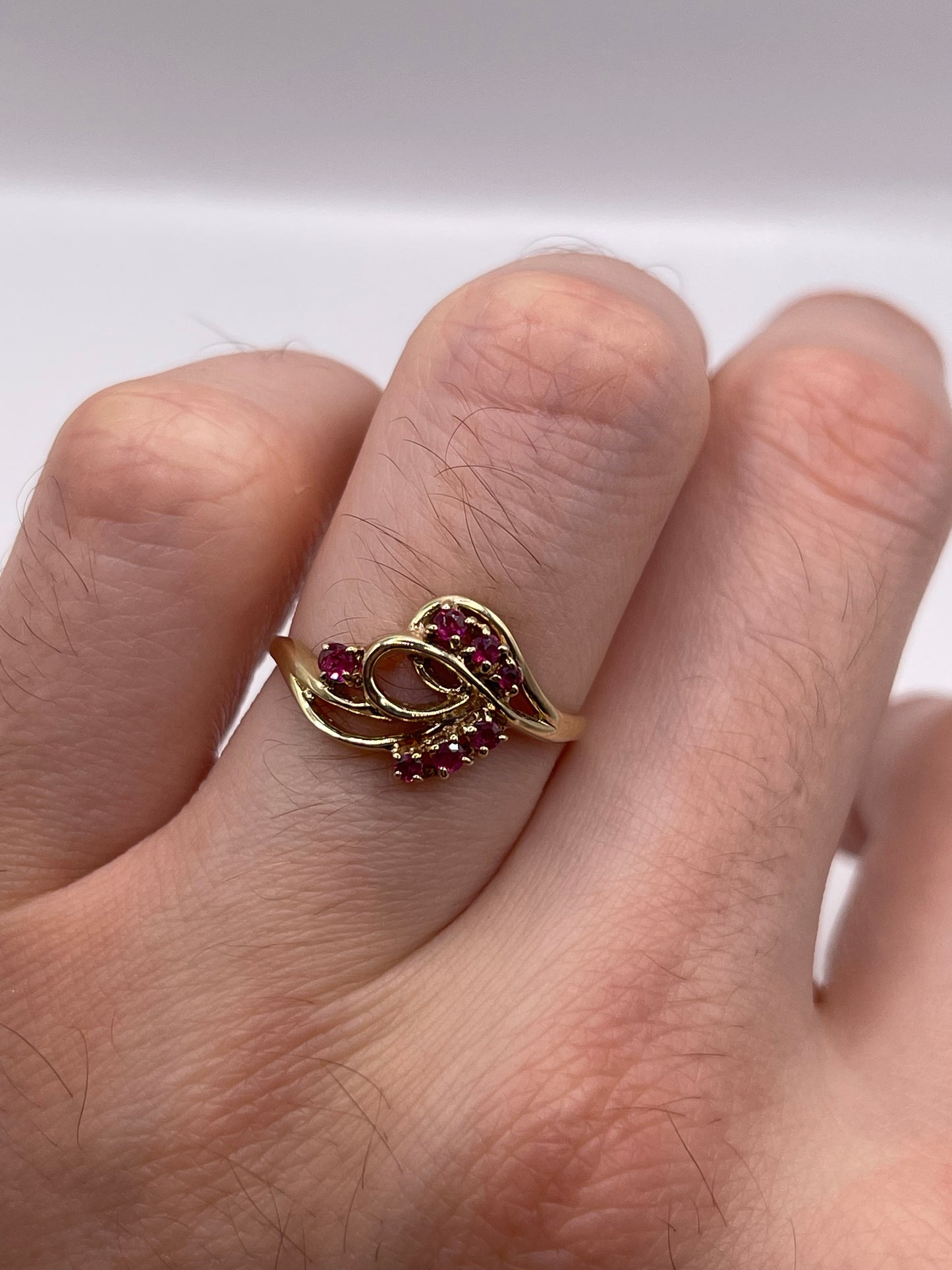 9ct gold ruby ring