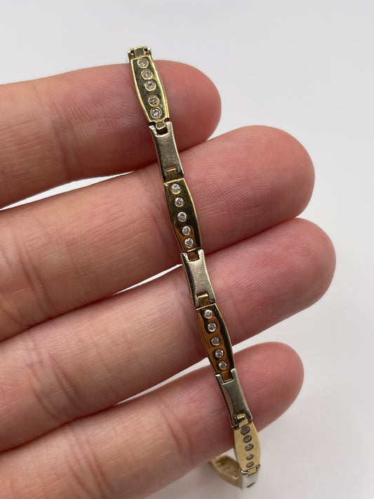 9ct two tone diamond bracelet