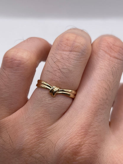 9ct gold wishbone ring