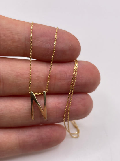 9ct gold initial N necklace
