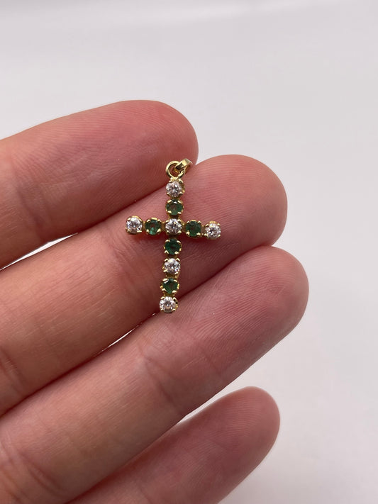 18ct gold emerald and cz pendant