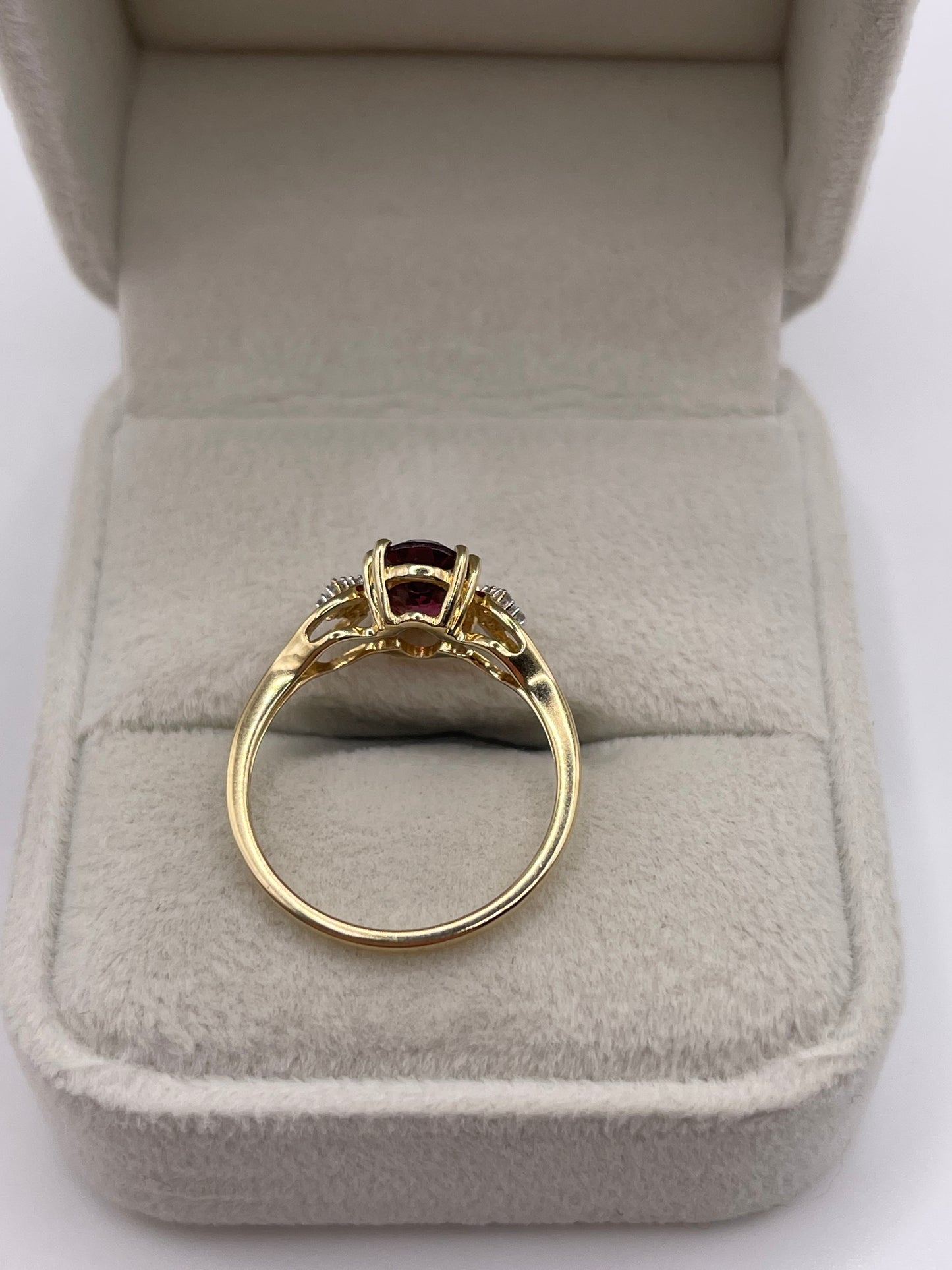 9ct gold tourmaline and diamond ring