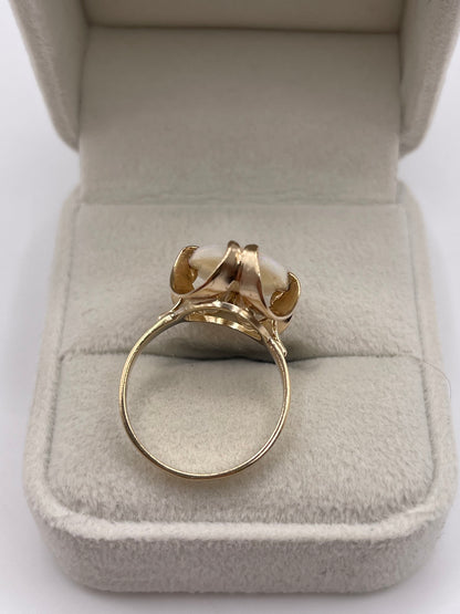 9ct gold opal ring