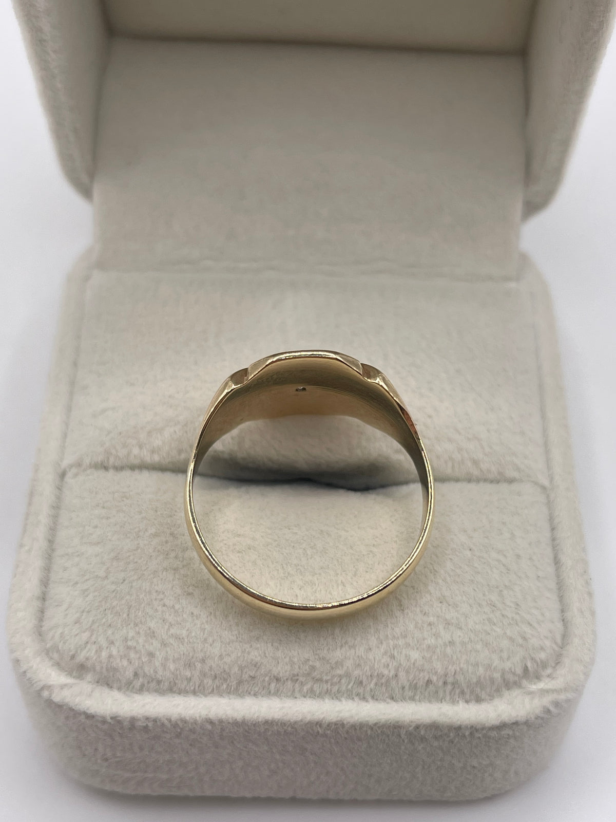 9ct gold diamond signet ring