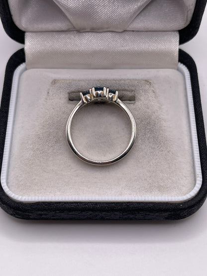 Silver blue topaz ring