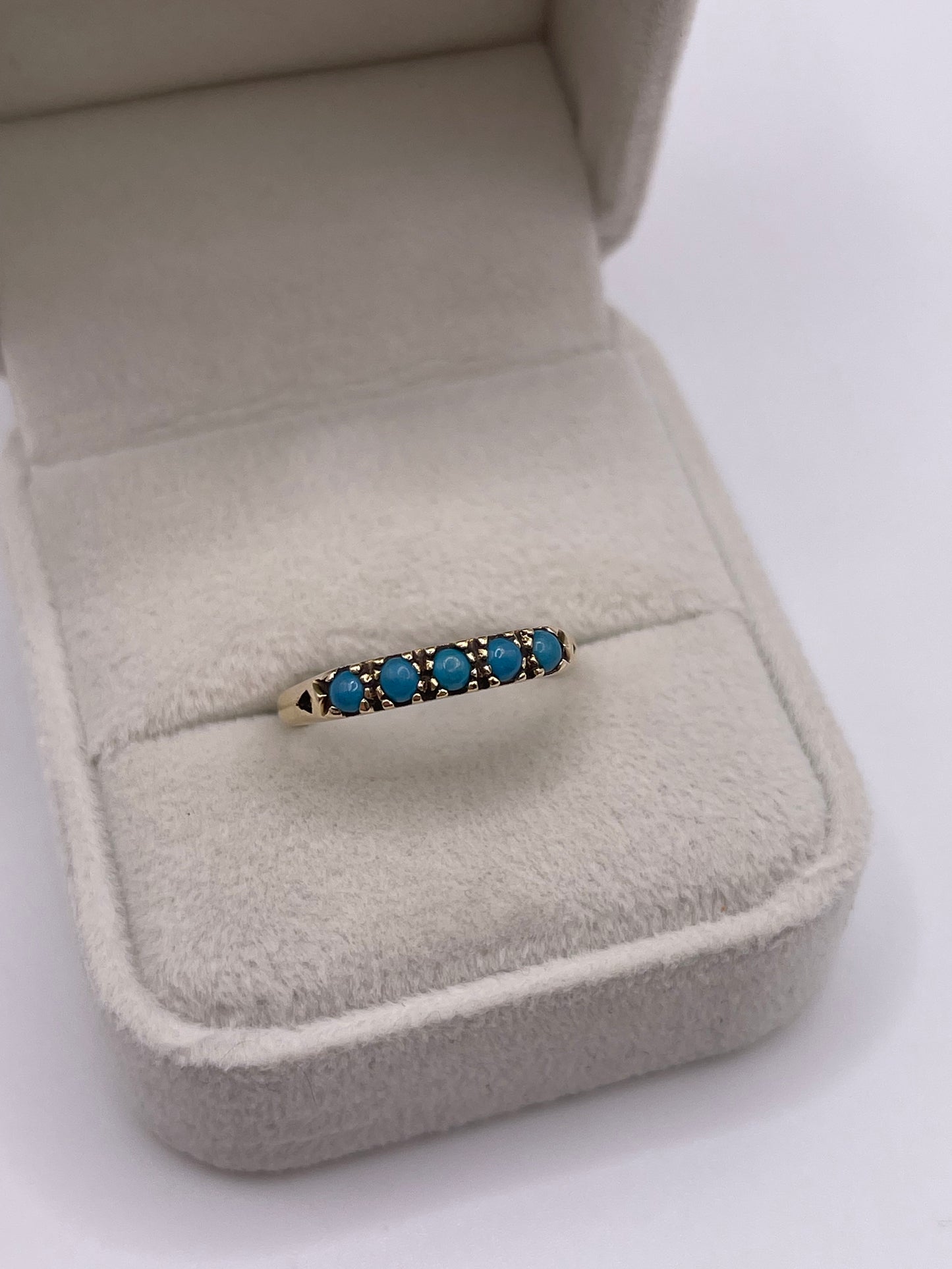 9ct gold turquoise ring