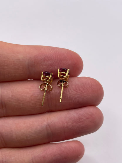 9ct gold garnet earrings