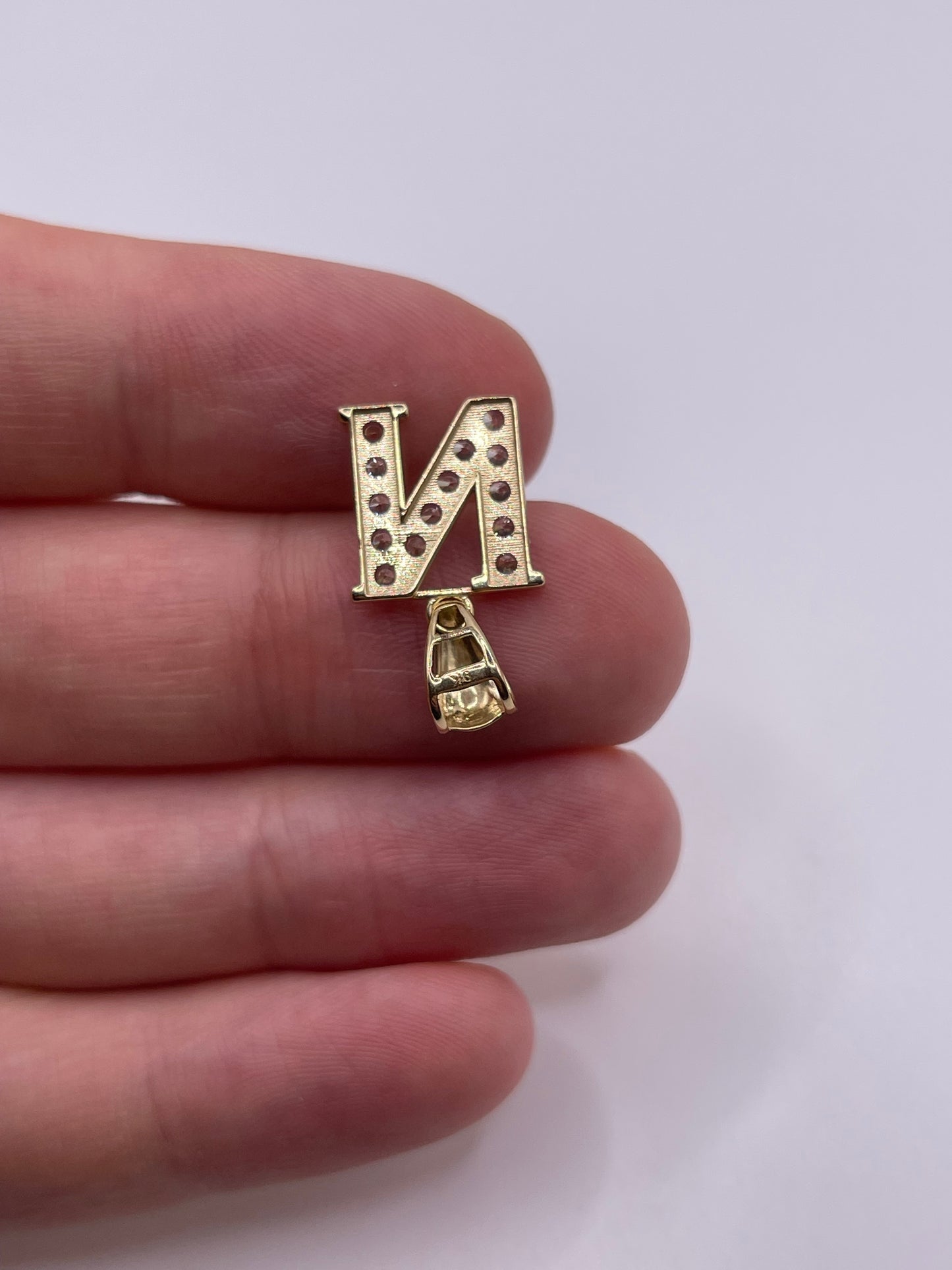 9ct gold cz initial N pendant