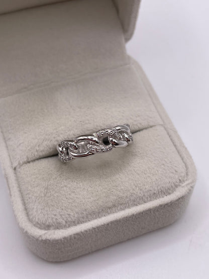 9ct white gold diamond link ring