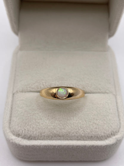 9ct gold opal gypsy ring