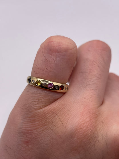 9ct gold sapphire and diamond ring