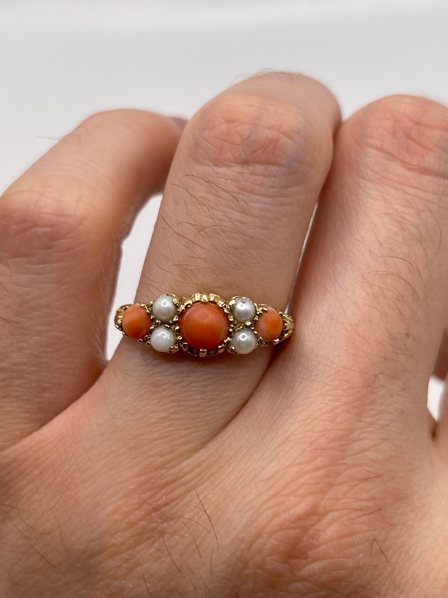 9ct gold coral and pearl ring