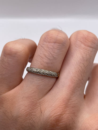 9ct gold diamond ring