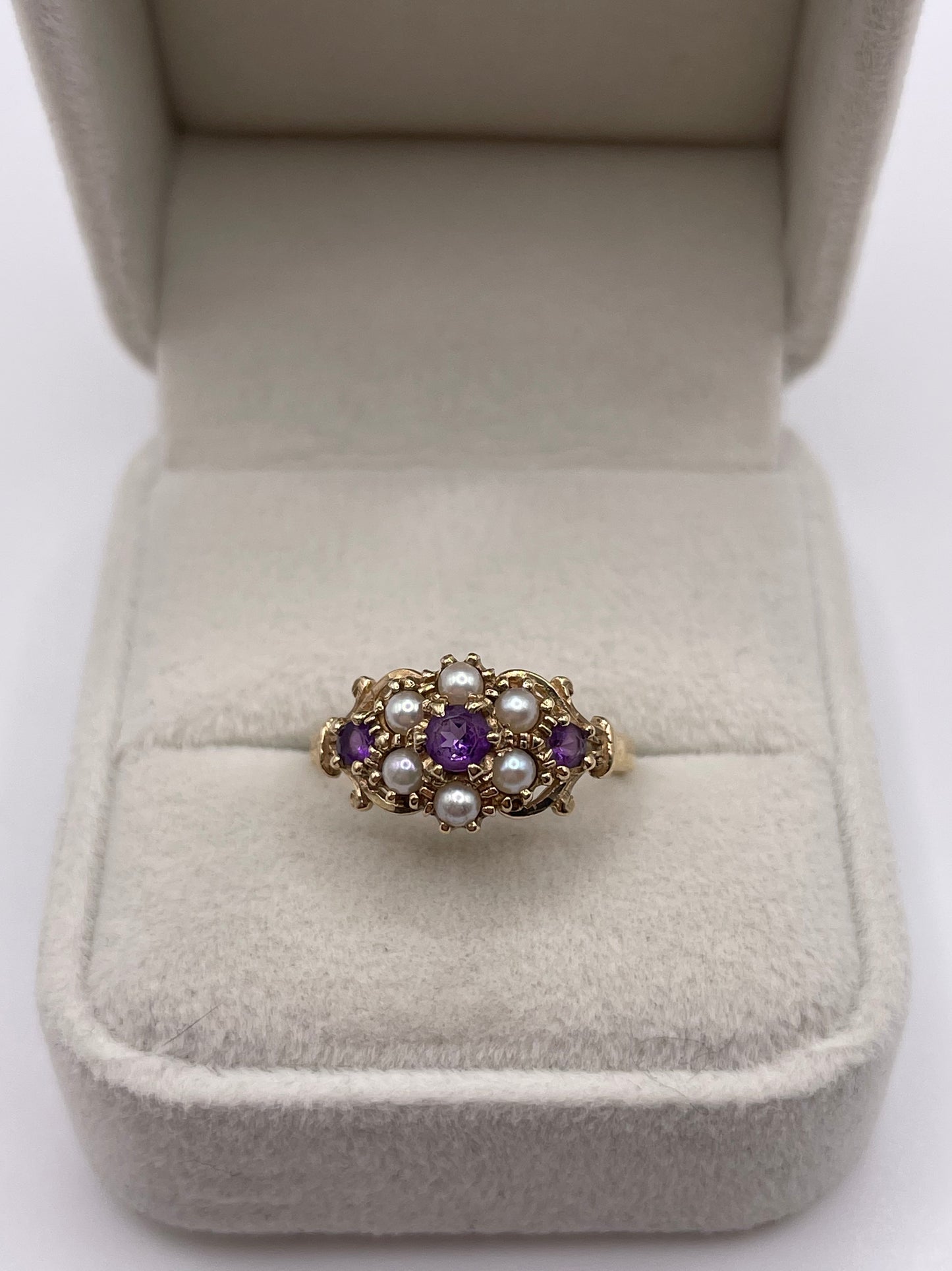9ct gold amethyst and pearl ring