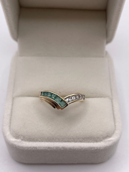 9ct gold emerald and cz ring