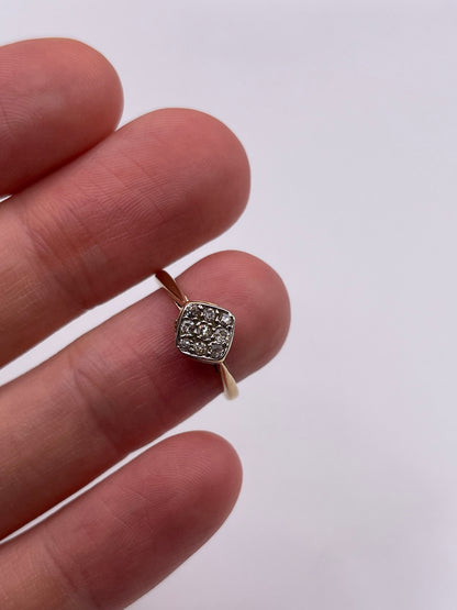 9ct gold diamond cluster ring
