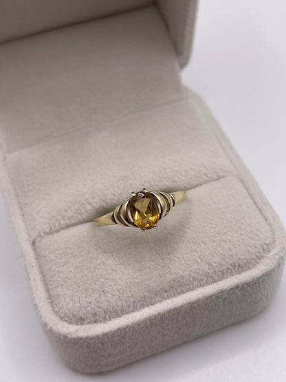 9ct gold citrine ring