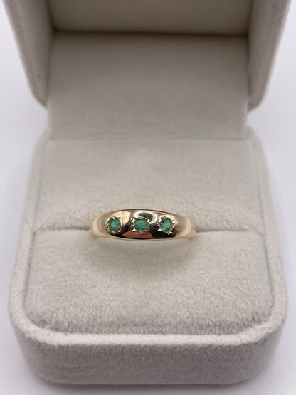 9ct gold emerald gypsy ring