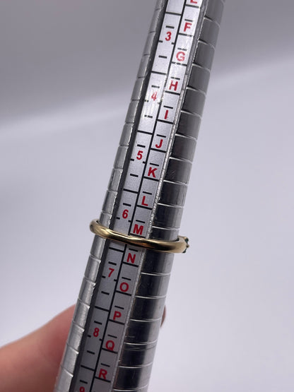 9ct gold emerald and diamond ring