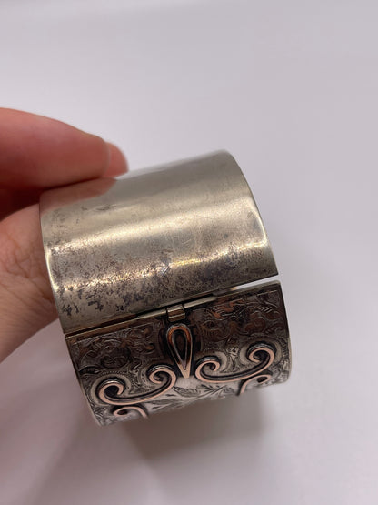 Antique silver / gold bangle