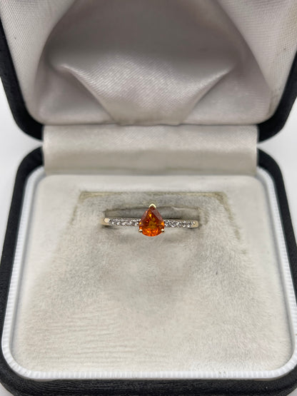 9ct gold orange sapphire and zircon ring