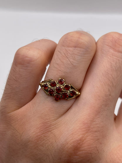 9ct gold garnet cluster ring