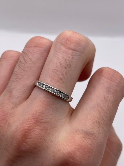 9ct white gold diamond ring
