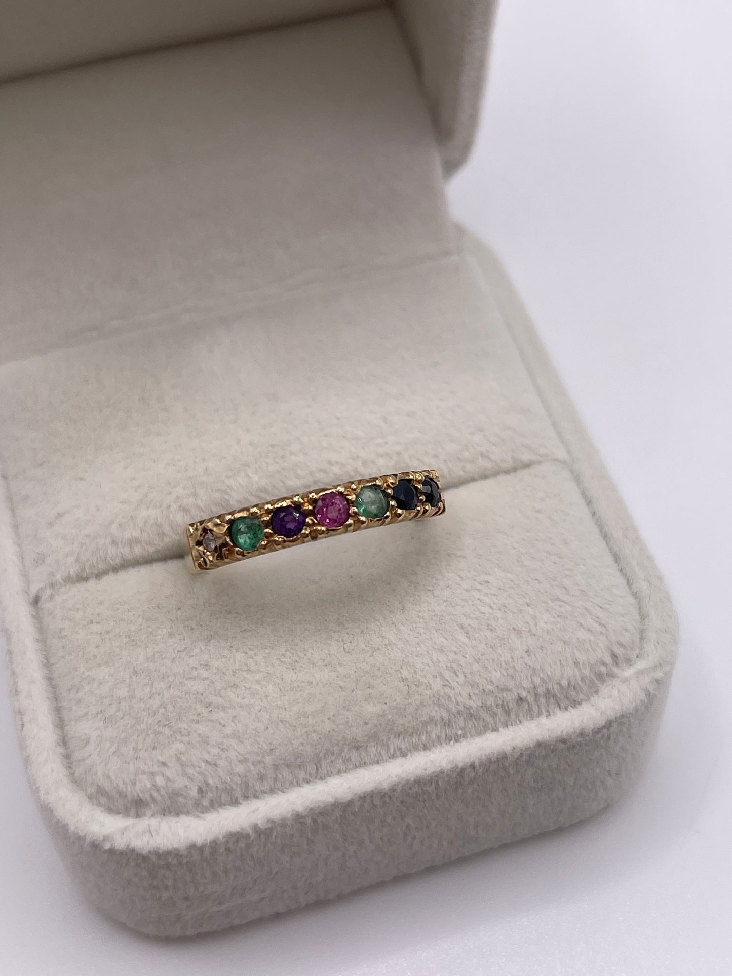 9ct gold dearest ring