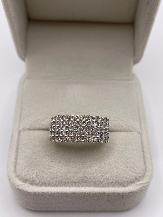 9ct white gold diamond cluster ring