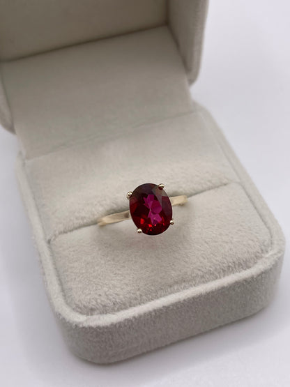 9ct gold cherry topaz ring