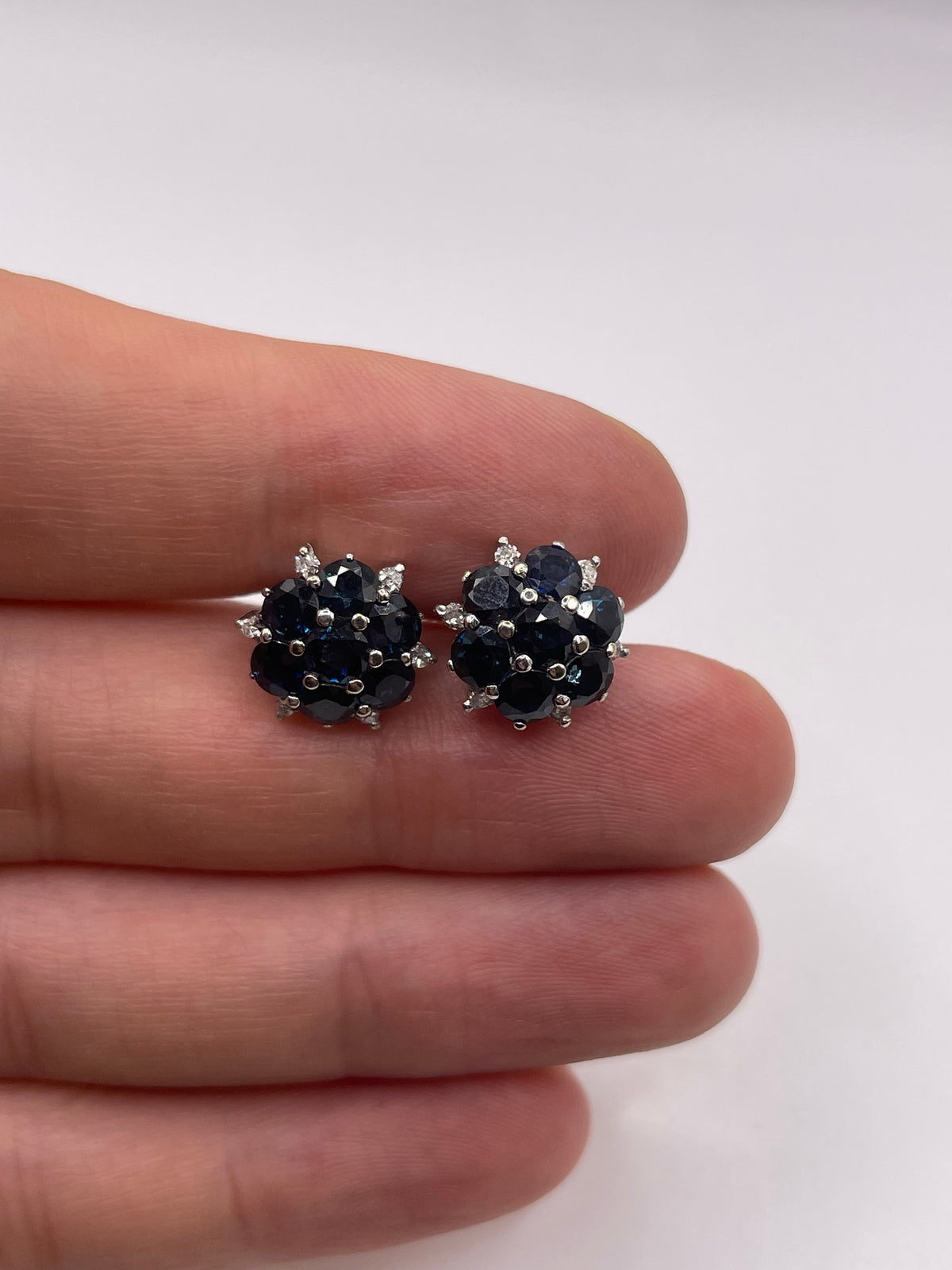 18ct white gold sapphire and diamond earrings