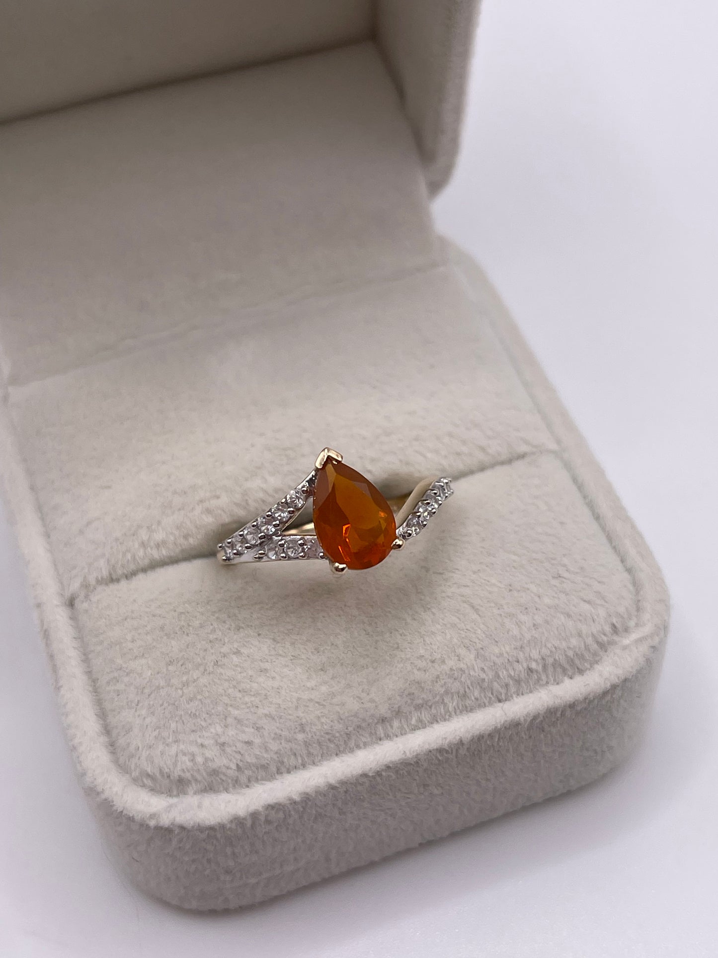9ct gold fire opal and zircon ring