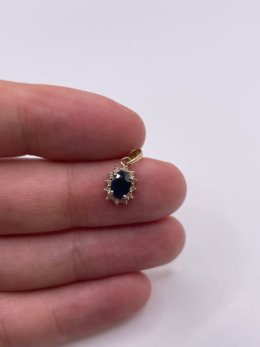 9ct gold sapphire and diamond pendant