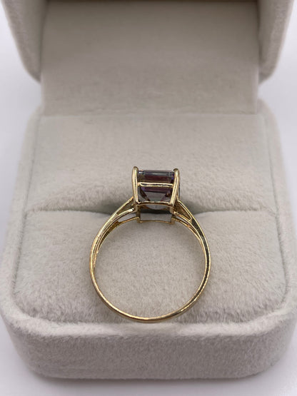 9ct gold mystic topaz ring