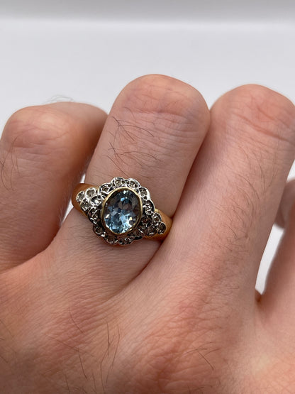 9ct gold aquamarine and diamond ring